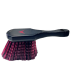 Brosse à roues et à pneus