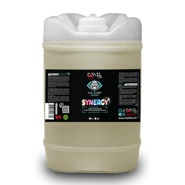 Concentré de lavage sans rinçage SYNERGY série Hi-CON de D-TAIL LAB