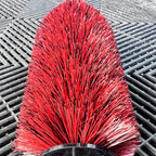 Brosse à rayons et barils de roues