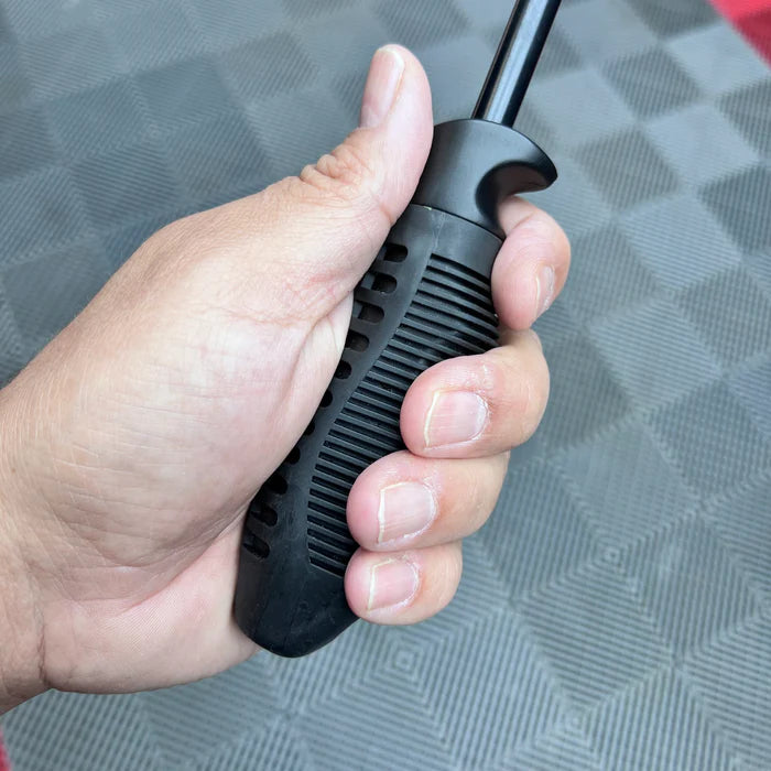 Brosse à rayons et barils de roues